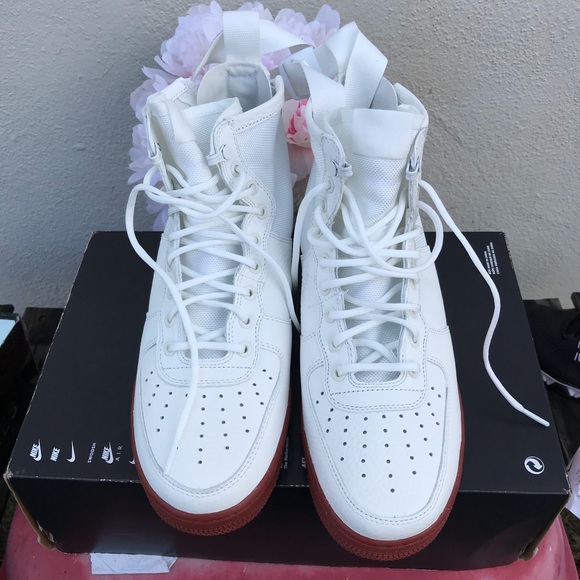 NIKE AUTHENTIC MENS AIR FORCE 1 Sz 9.5 New - Picture 6 of 8